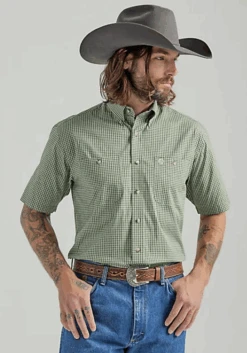 Men's Wrangler George Strait Button Down Shirt #112324896