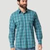 Men's Wrangler Wrinkle Resist Relaxed Fit Snap Front Shirt #112318654